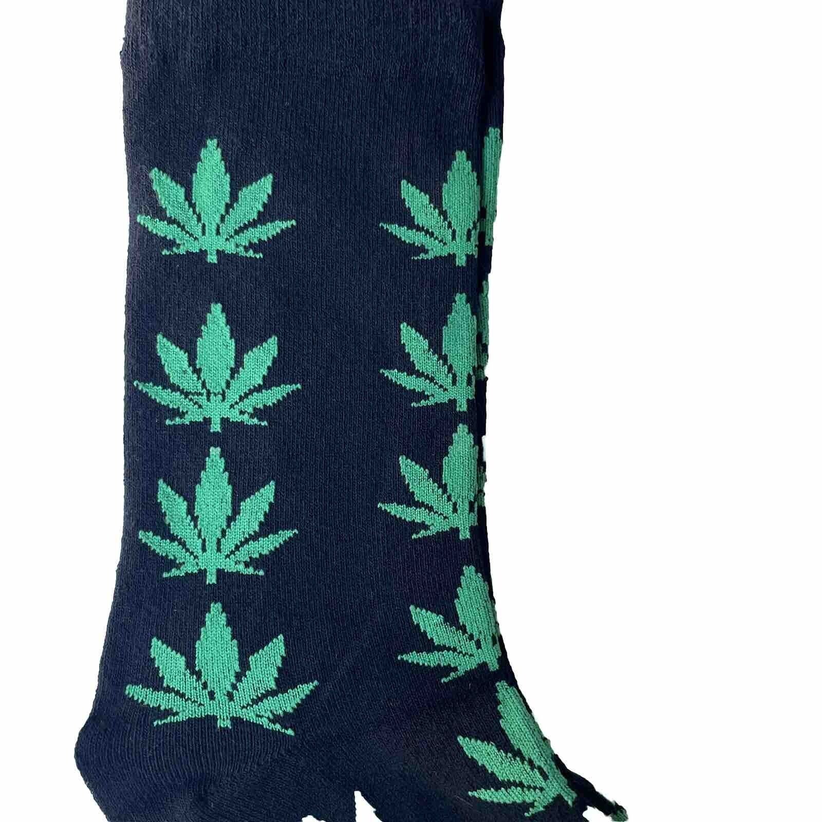 Novelty Socks Weed Green Leaves Top